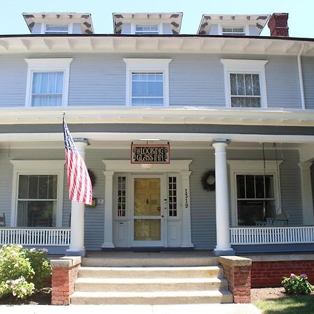 Looking Glass Inn Индианаполис Екстериор снимка
